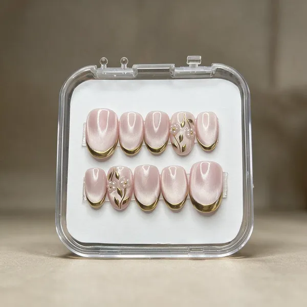 Pink_Gold_Leaf_Floral_Accent_Press-On_Artificial_Nail_Set