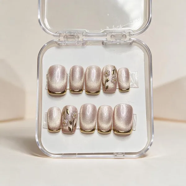 Silver_Glitter_Floral_Accent_Press-On_Nail_Set