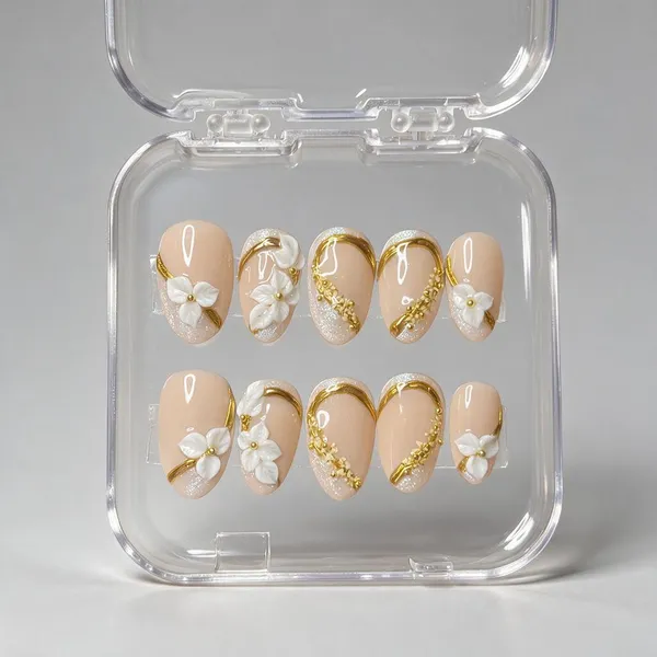 Nude_3D_White_Floral_Gold_Embellished_Press-On_Nail_Set