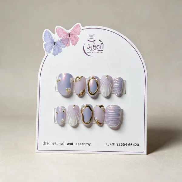 Lavender_3D_Pearl_Gold_Embellished_Press-On_Nails