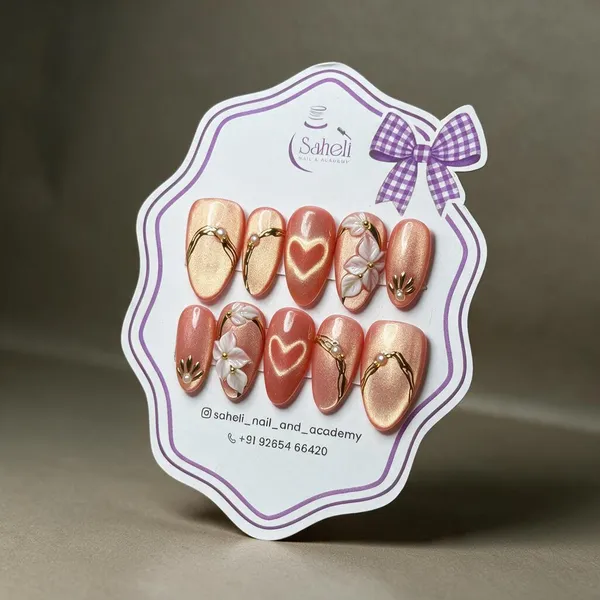 Saheli_Peach_Coral_Floral_Heart_Gold_Shimmer_Press-On_Nails