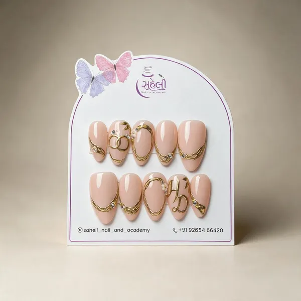 Nude_Gold_Ornamental_Embellished_Press-On_Nail_Set