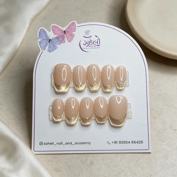 Saheli_Nude_Gold_French_Tip_Press-On_Nails