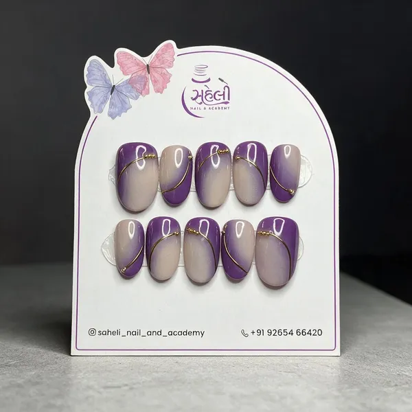 Saheli_Purple_Ombre_Gold_Line_Press-On_Nail_Set