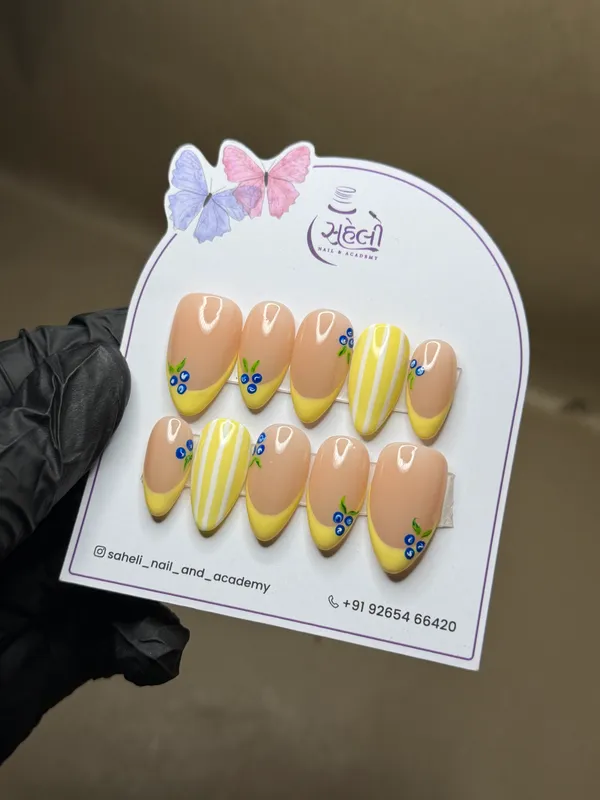 Saheli_Beige_Yellow_French_Tip_Floral_Press-On_Nails
