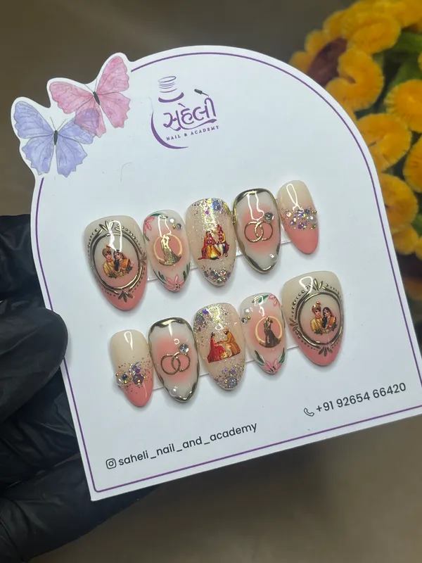 Saheli_Pink_Almond_Rhinestone_Glitter_Press-On_Nail_Set
