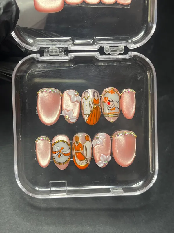 Saheli_Pink_Fashion_Illustration_Glossy_Press-On_Nail_Art_Set_Of_10