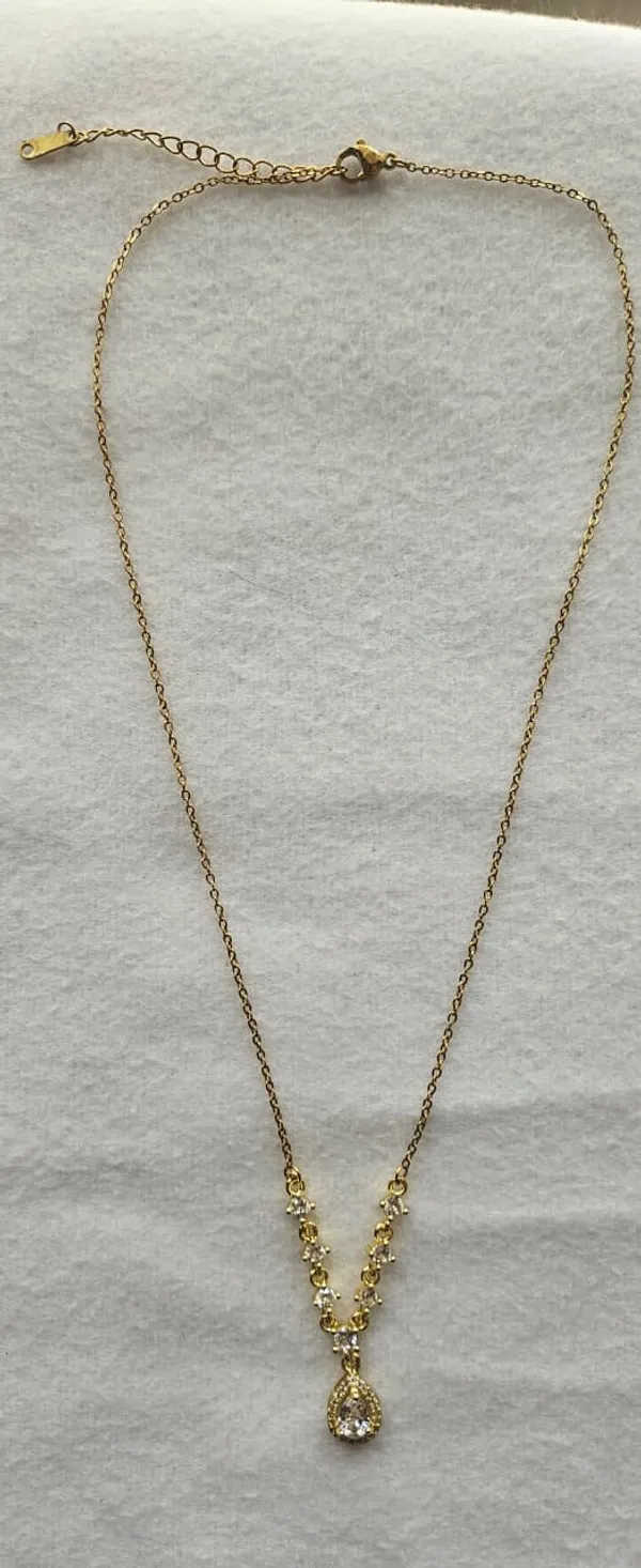 Gold_Steel_Layered_Teardrop_Zirconia_Pendant_Necklace_For_Women