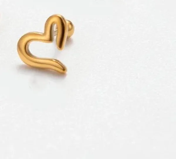 Charming_Stud_Earrings_With_Hollow_Stylized_Open_Heart_Silhouette