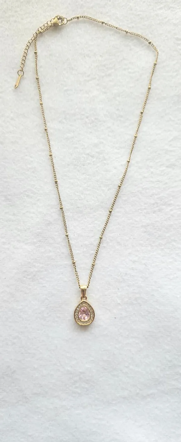 Vintage_Necklace_Inspired_Pear_Cut_Teardrop_Shaped