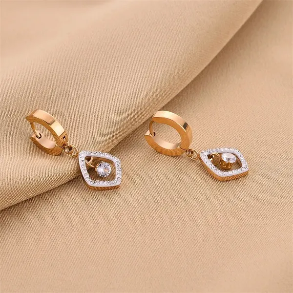 Openwork_Diamond_Shaped_Drop_Huggie_Earrings