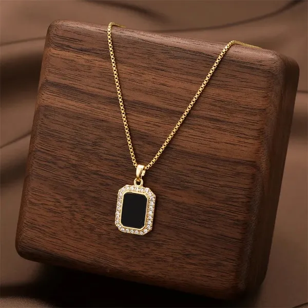 Gold_Stainless_Steel_Black_Rectangular_Cz_Stone_Pendant_Necklace_For_Women