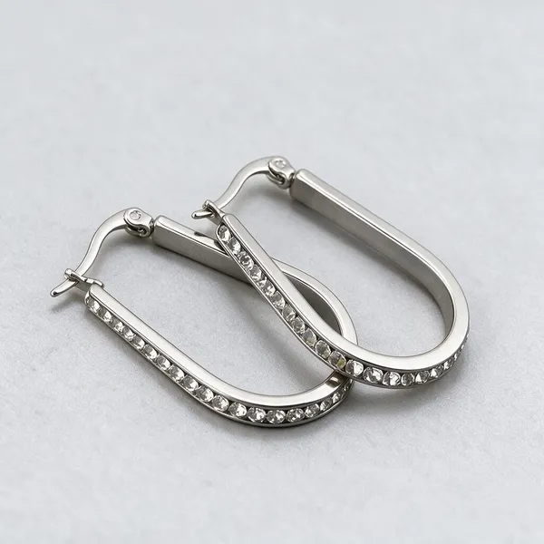 Elongated_Horseshoe_U_Shaped_Hoop_Earrings