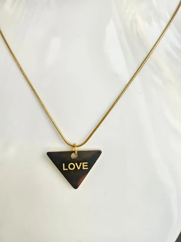 Gold_Steel_Minimalist_Triangle_Love_Engraved_Pendant_Necklace_For_Women