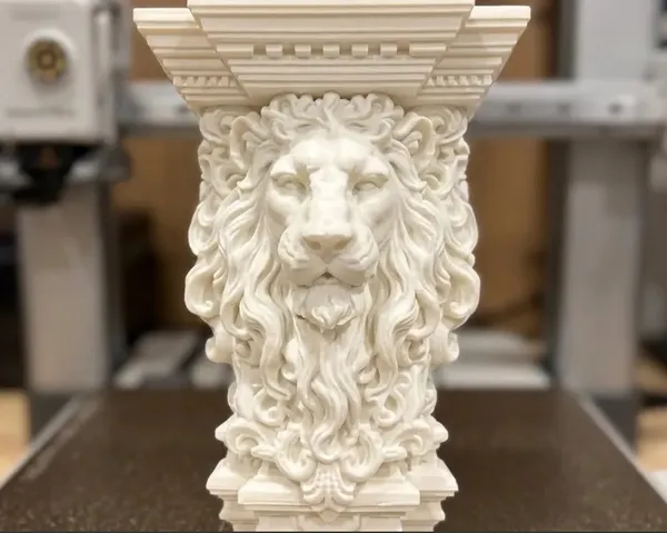 Pla_Classical_Lion_Motif_Sculptural_Showpiece