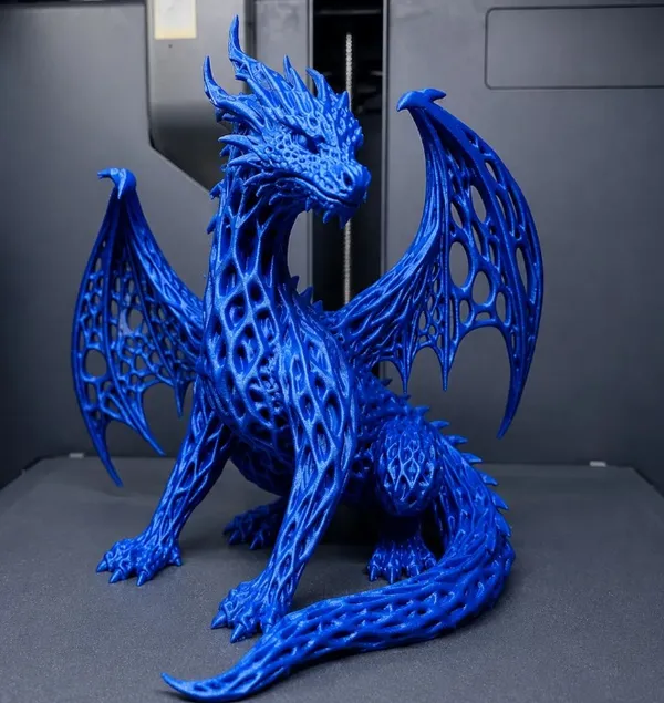 Pla_Fantasy_Blue_Dragon_Decorative_Figurine