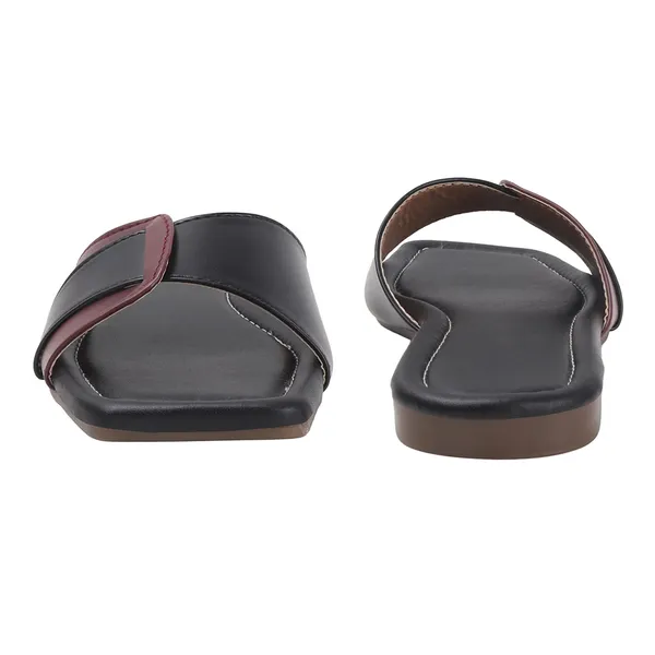 Black_Handcrafted_Contrast-Strap_Flat_Chappal