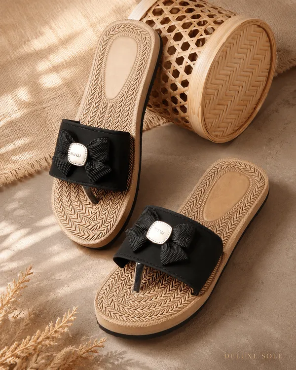 Black_Handcrafted_Bow-Detailed_Comfort_Slide_Chappal