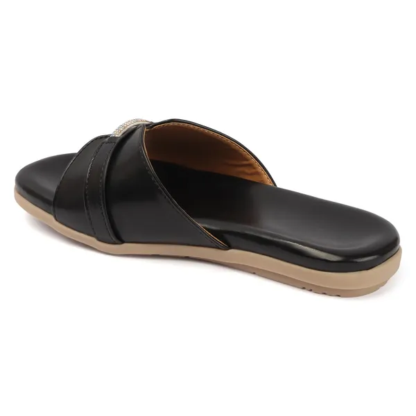 Black_Handcrafted_Cushioned_Rhinestone_Slide_Chappal