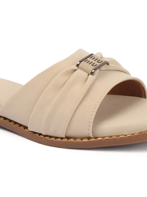 Beige_Handcrafted_Layered_Strap_Flat_Chappal