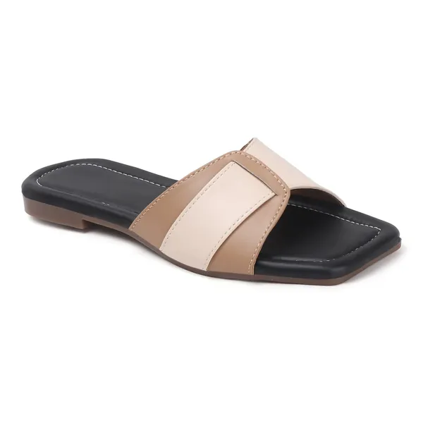 Cream_&_Black_Handcrafted_Geometric-Strap_Flat_Chappal