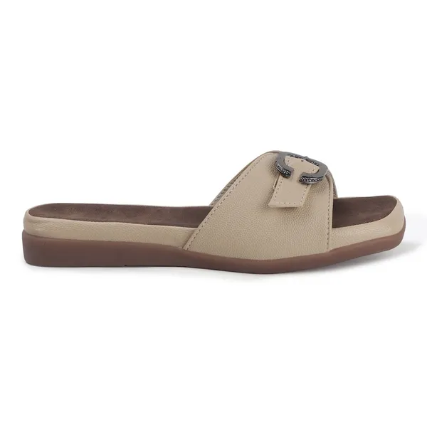 Beige_Handcrafted_Cushioned_Buckle_Slide_Chappal