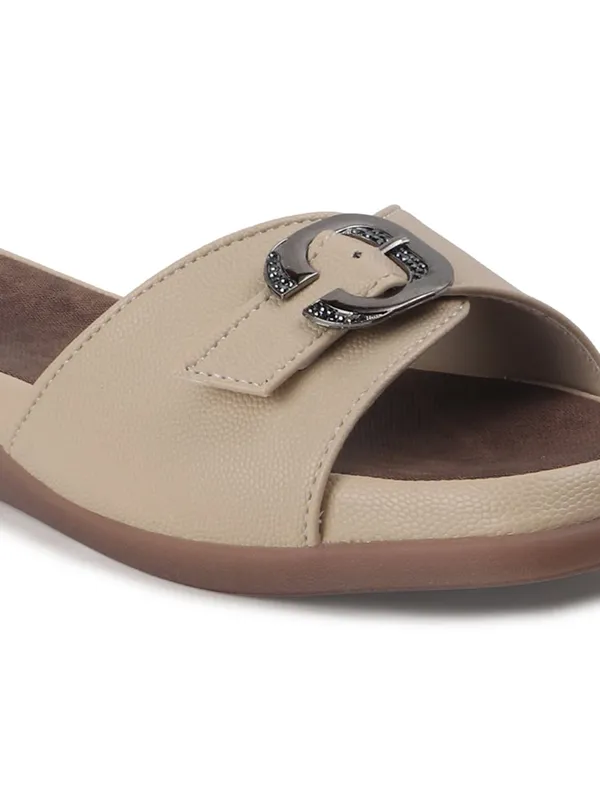 Beige_Handcrafted_Cushioned_Buckle_Slide_Chappal