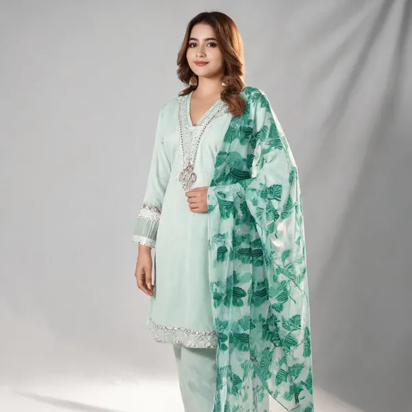 Luxury_Pret_Collection