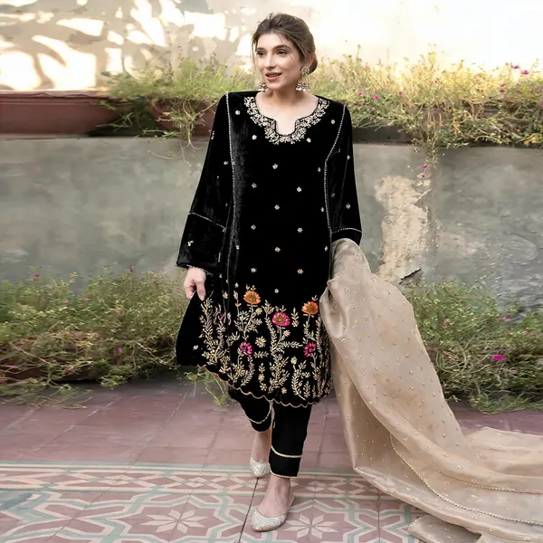 Luxury_Pret_Velvet_Collection