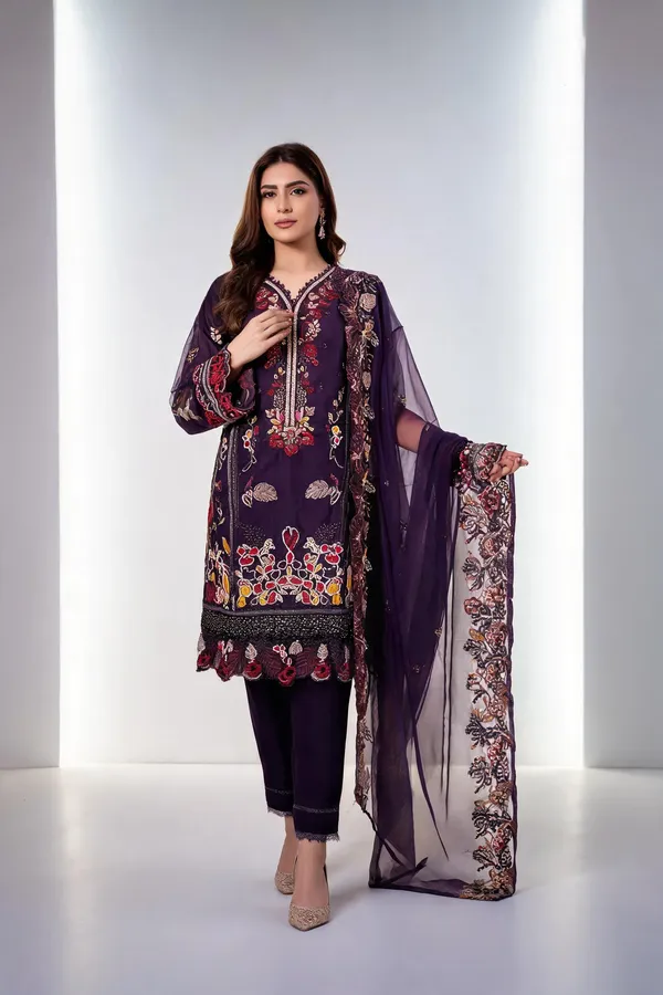 Luxury_Pret_Collection