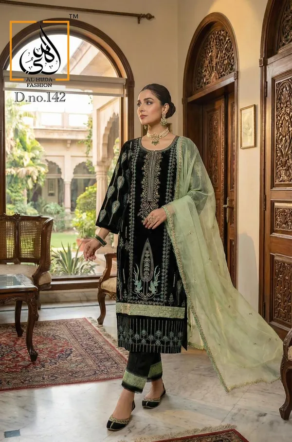 Luxury_Pret_Velvet_Collection