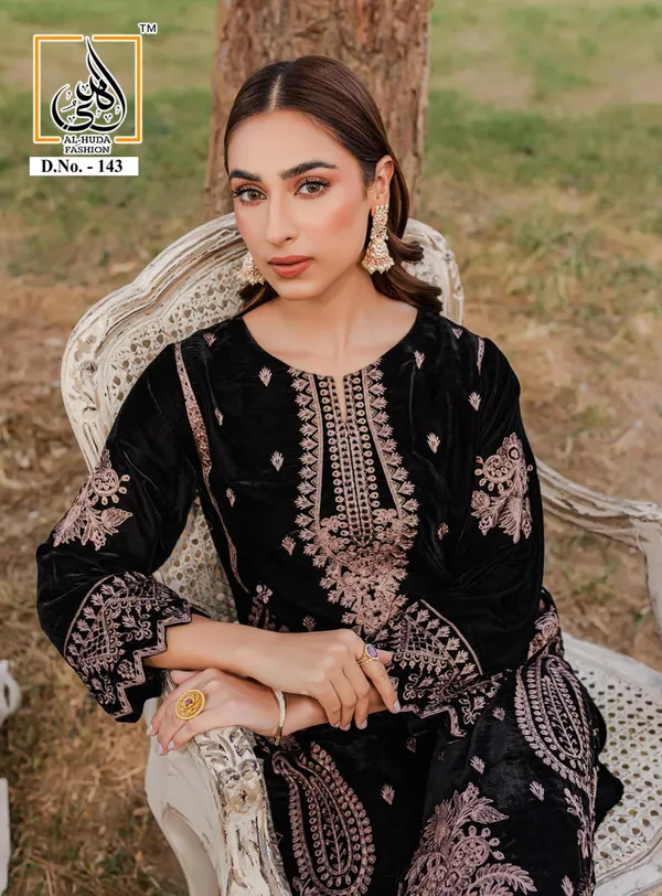 Luxury_Pret_Velvet_Collection