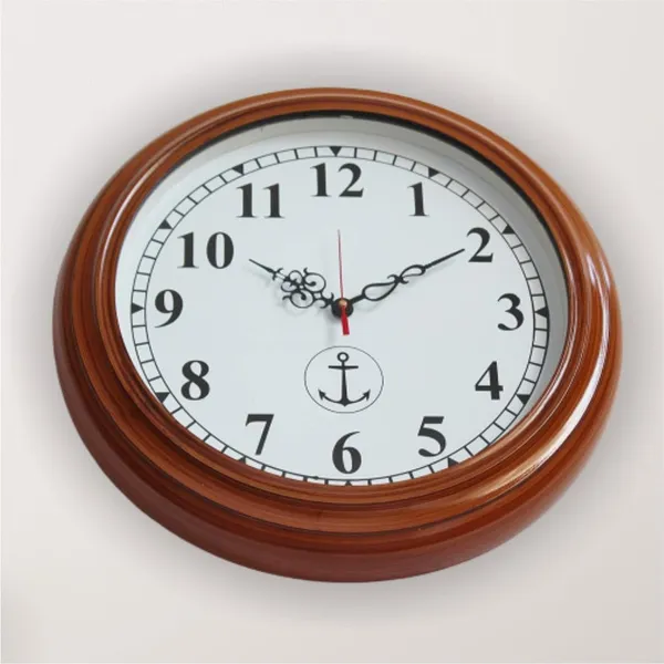 Wooden_Wall_Clock_With_Roman_Numerals