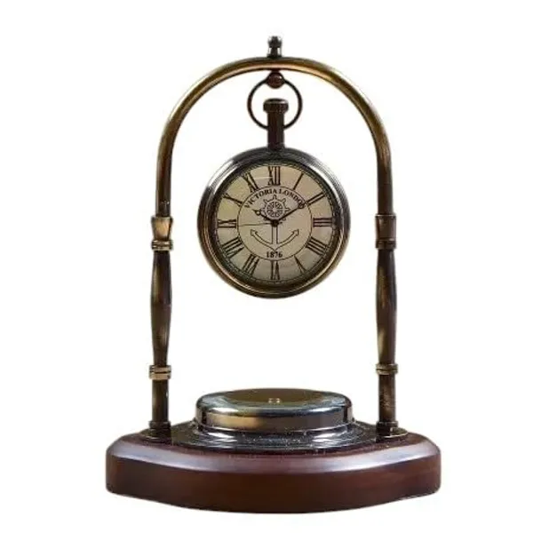 Desk_Watch_And_Compass