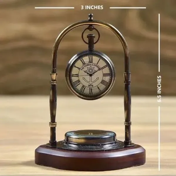 Desk_Watch_And_Compass