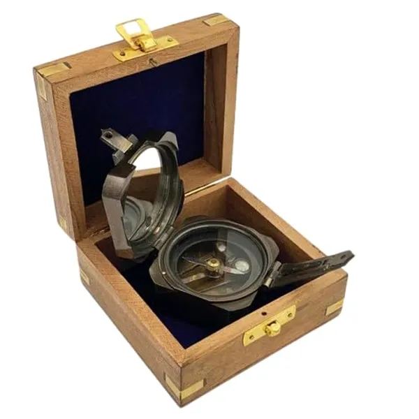 Brass_Brunton_Pocket_Compass