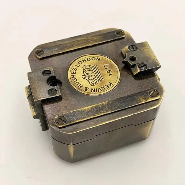 Brass_Brunton_Pocket_Compass