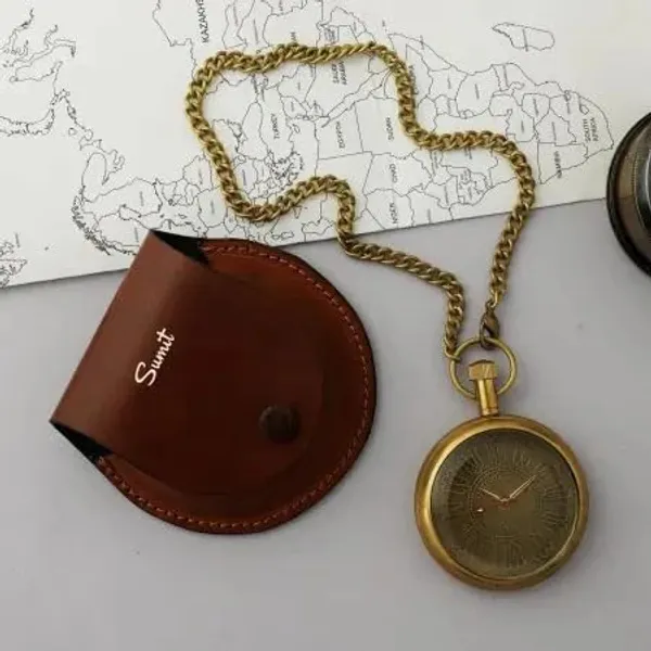 Pocket_Watch_With_Chain_And_Pouch