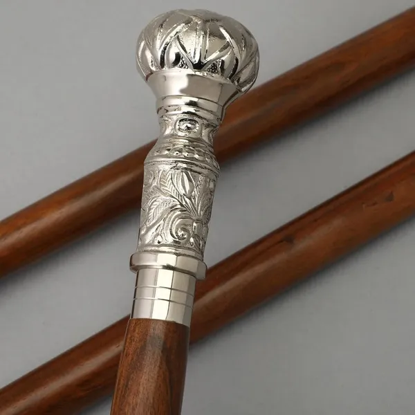 Walking_Stick_With_Knob_Handle