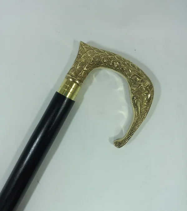 Walking_Stick_With_Brass_Elephant_Handle