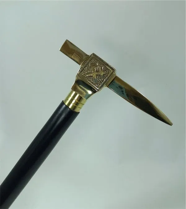 Foldable_Walking_Stick_With_Brass_Hammer_Handle_36_Inch_Durable_And_Stylish_Cane_With_Comfortable_Grip_Lightweight_And_Compact_Design_Ideal_For_Daily_Use_Easy_To_Store_And_Carry