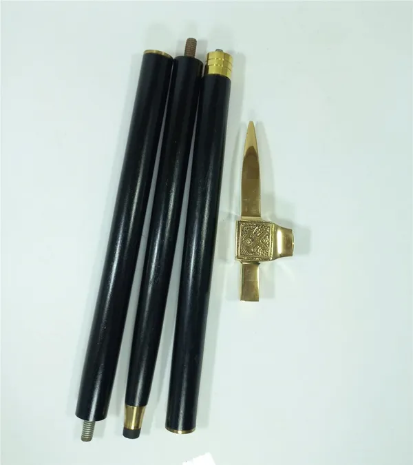 Foldable_Walking_Stick_With_Brass_Hammer_Handle_36_Inch_Durable_And_Stylish_Cane_With_Comfortable_Grip_Lightweight_And_Compact_Design_Ideal_For_Daily_Use_Easy_To_Store_And_Carry