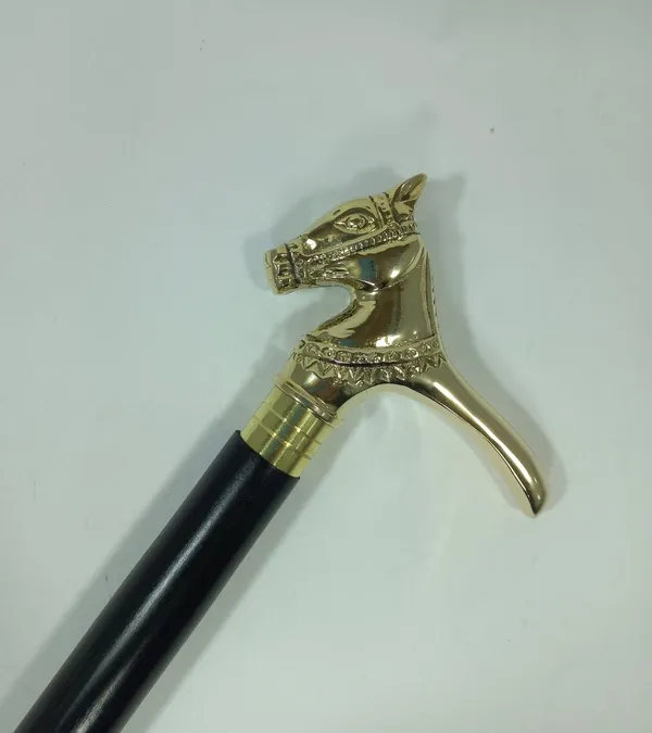 Walking_Stick_With_Brass_Horse_Handle
