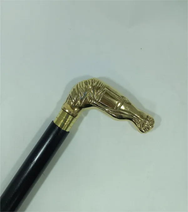 Walking_Stick_With_Brass_Horse_Handle