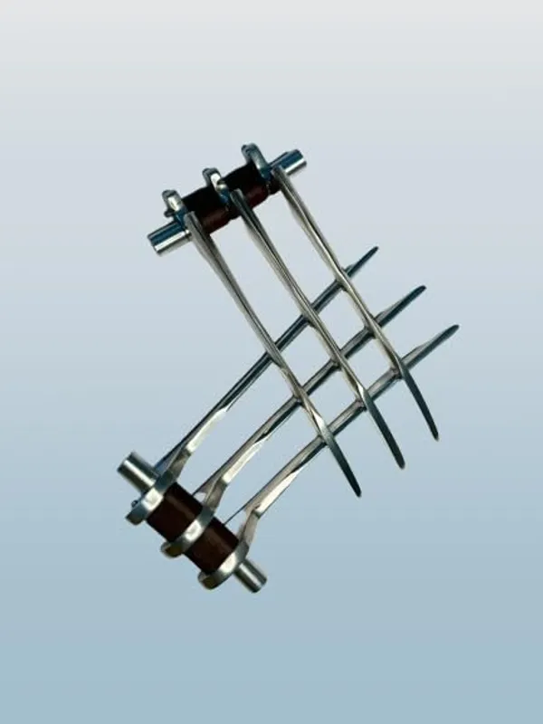 Wolverine_Claws_Costume_Accessory