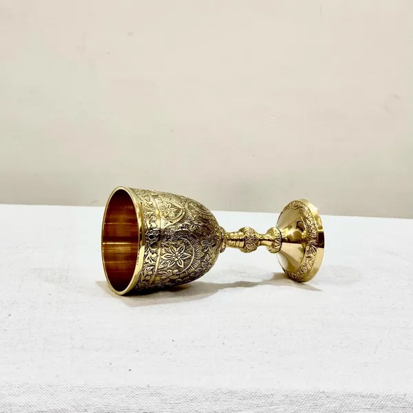 Brass_Wine_Goblet_With_Wooden_Box