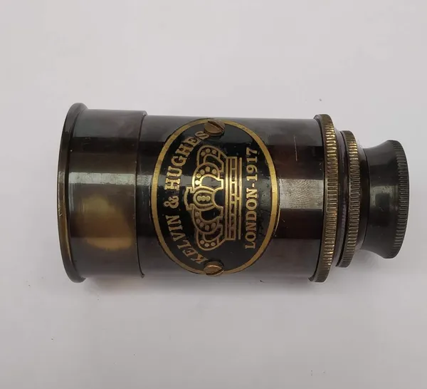 Vintage_Collapsible_Brass_Telescope_4_Inch_10_16_Cm_Extended_Length_2_5_Inch_6_35_Cm_Collapsed_Length_5x_Magnification