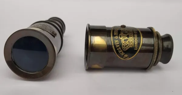 Brass_Telescope