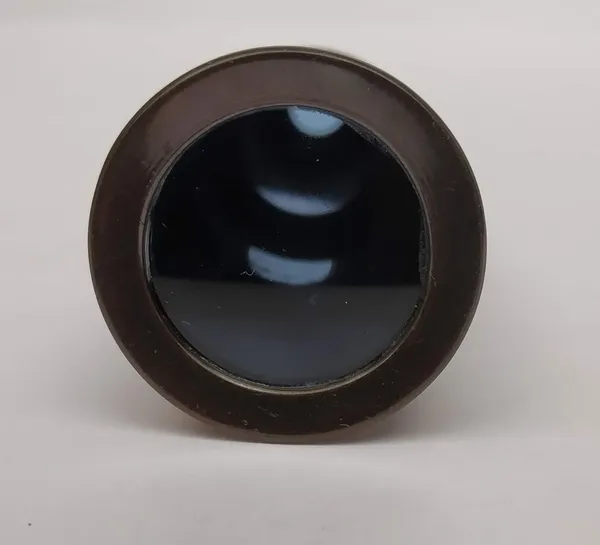Vintage_Collapsible_Brass_Telescope_4_Inch_10_16_Cm_Extended_Length_2_5_Inch_6_35_Cm_Collapsed_Length_5x_Magnification