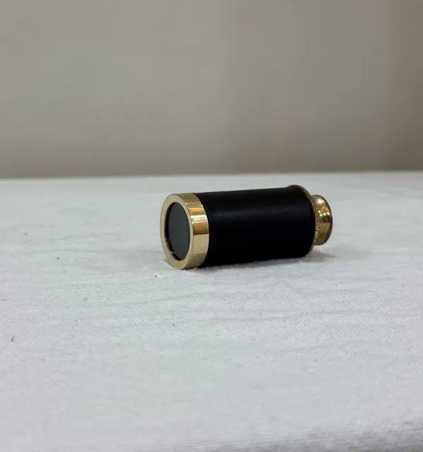 Brass_Telescope_With_Leather_Grip